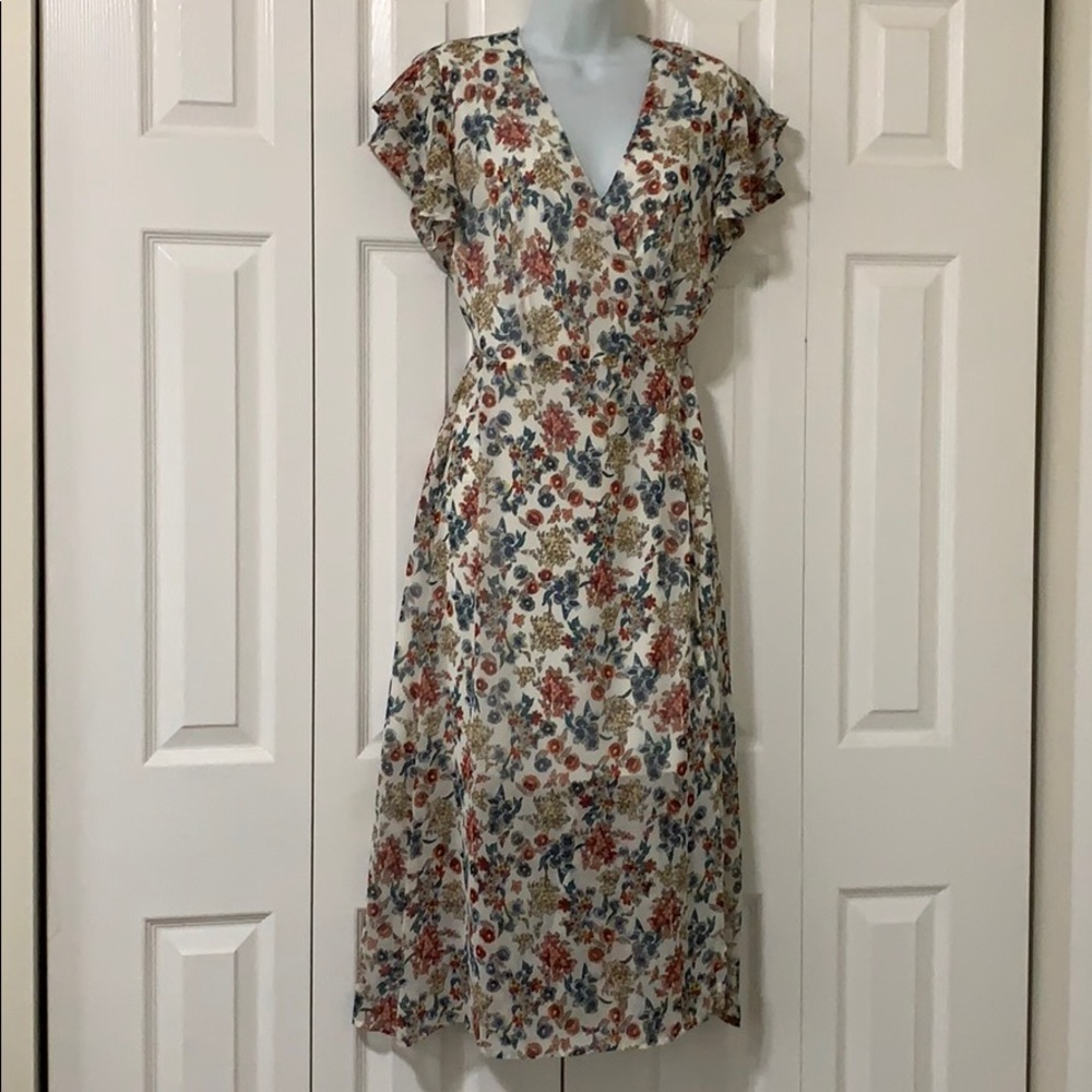 Mi Ami  Med Wrap Midi Floral Dress